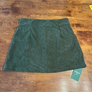 NWT HALARA Forest Green Corduroy Mini Skirt olive green size medium